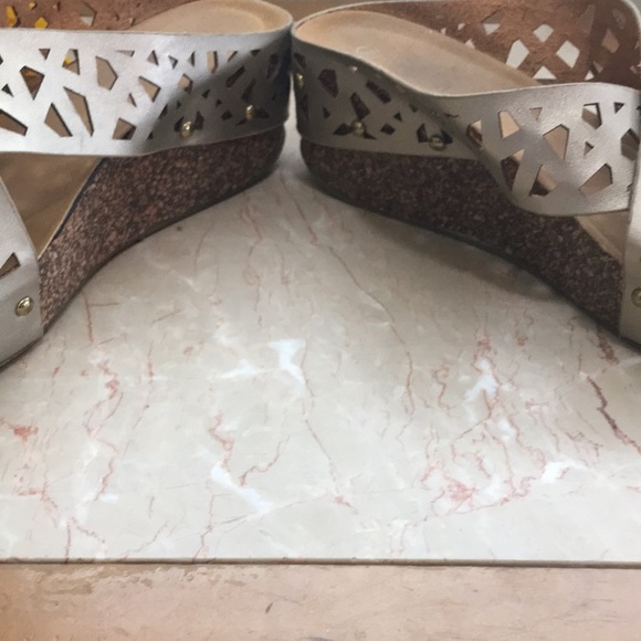 Refresh Wedge Sandals - Picture 6 of 7